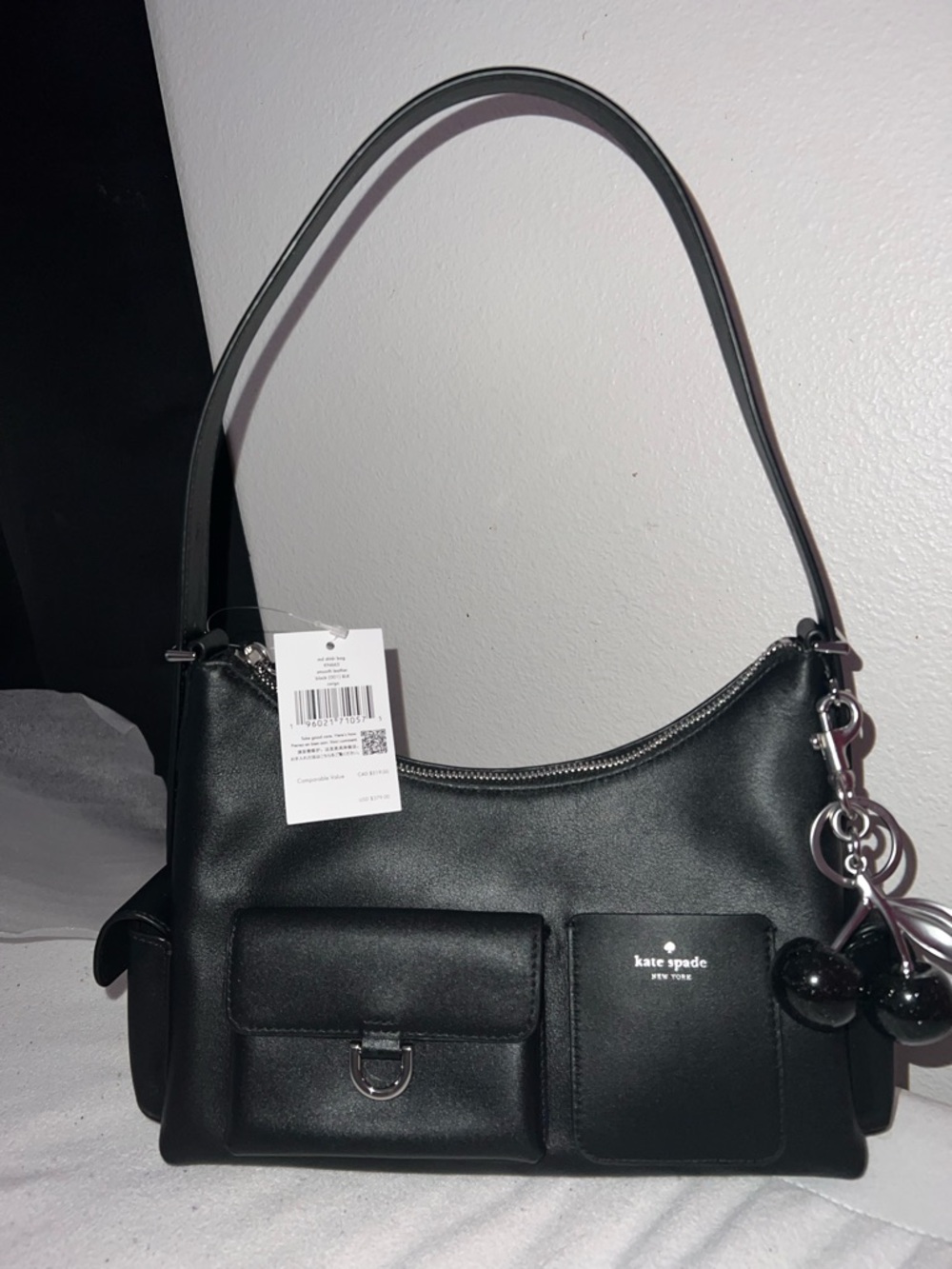 Kate Spade Cargo shoulder bag.